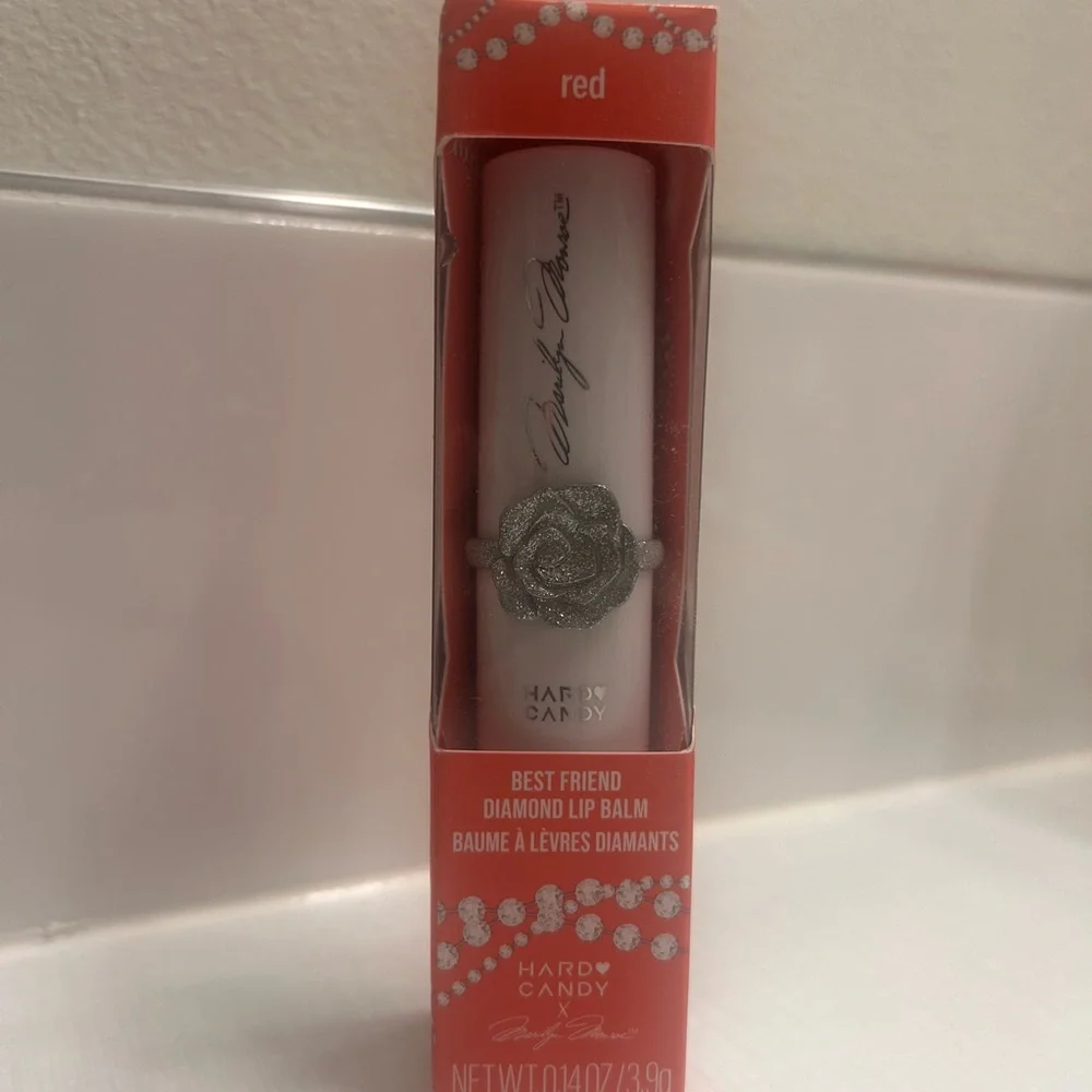 Hard Candy Best Friend Diamond Lip‎ Balm in Red